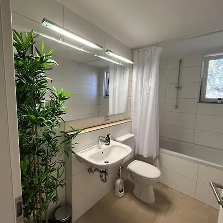 Direkt Am Schloss! * Karlsruhe